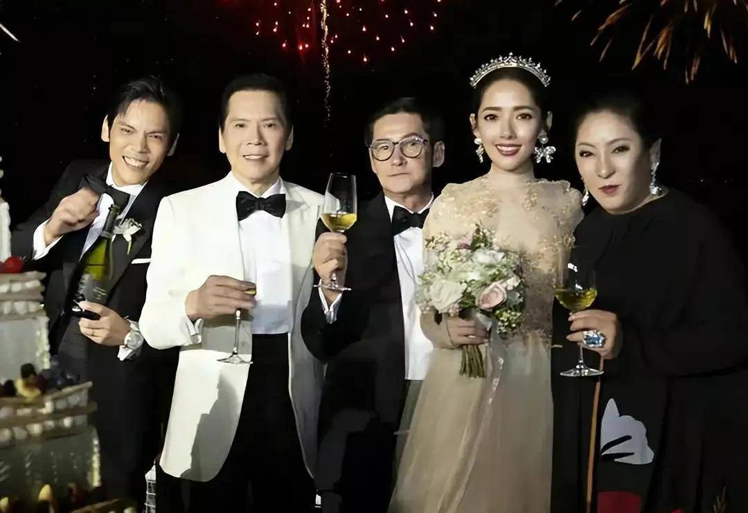 辣木洋子演技评价_中国明星最近被扒出黑料的有哪些人呢,_娱乐圈明星黑料