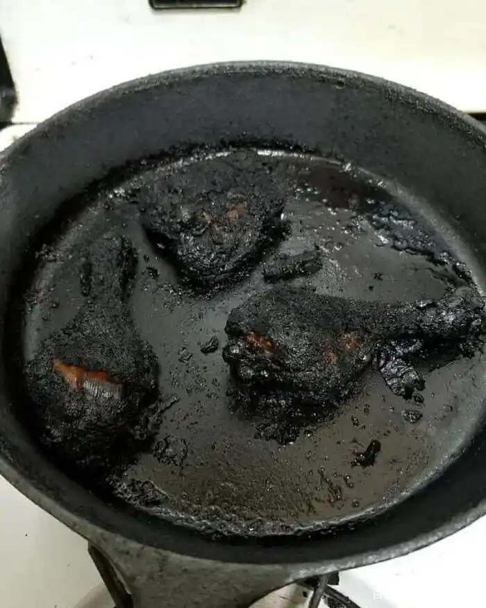 煮鸡蛋爆炸_明星黑暗料理图片大全高清,_烤箱食物失败案例